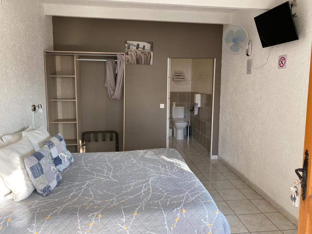 Logis Hotel La Chaumiere Marseillan  Ngoại thất bức ảnh